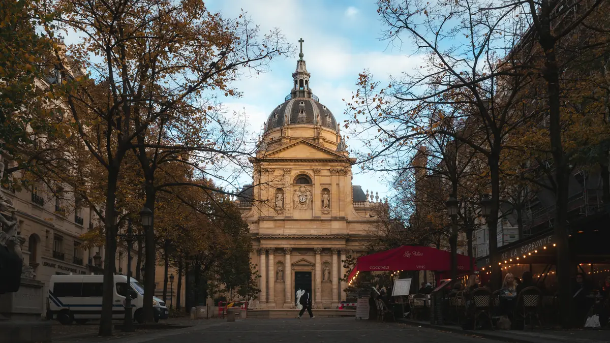 Paris 19